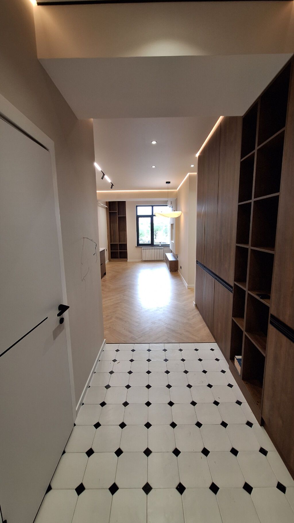 2 комнаты, 65 м², Ак-Кеме (старый аэропорт) Элитка, 3 этаж, Дизайнерский ремонт: фото 4