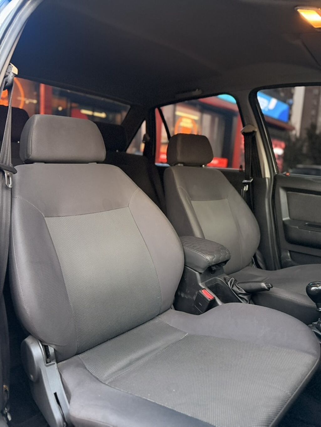 Daewoo Nexia: 2012 г., 1.6 л, Механика, Бензин, Седан: фото 8