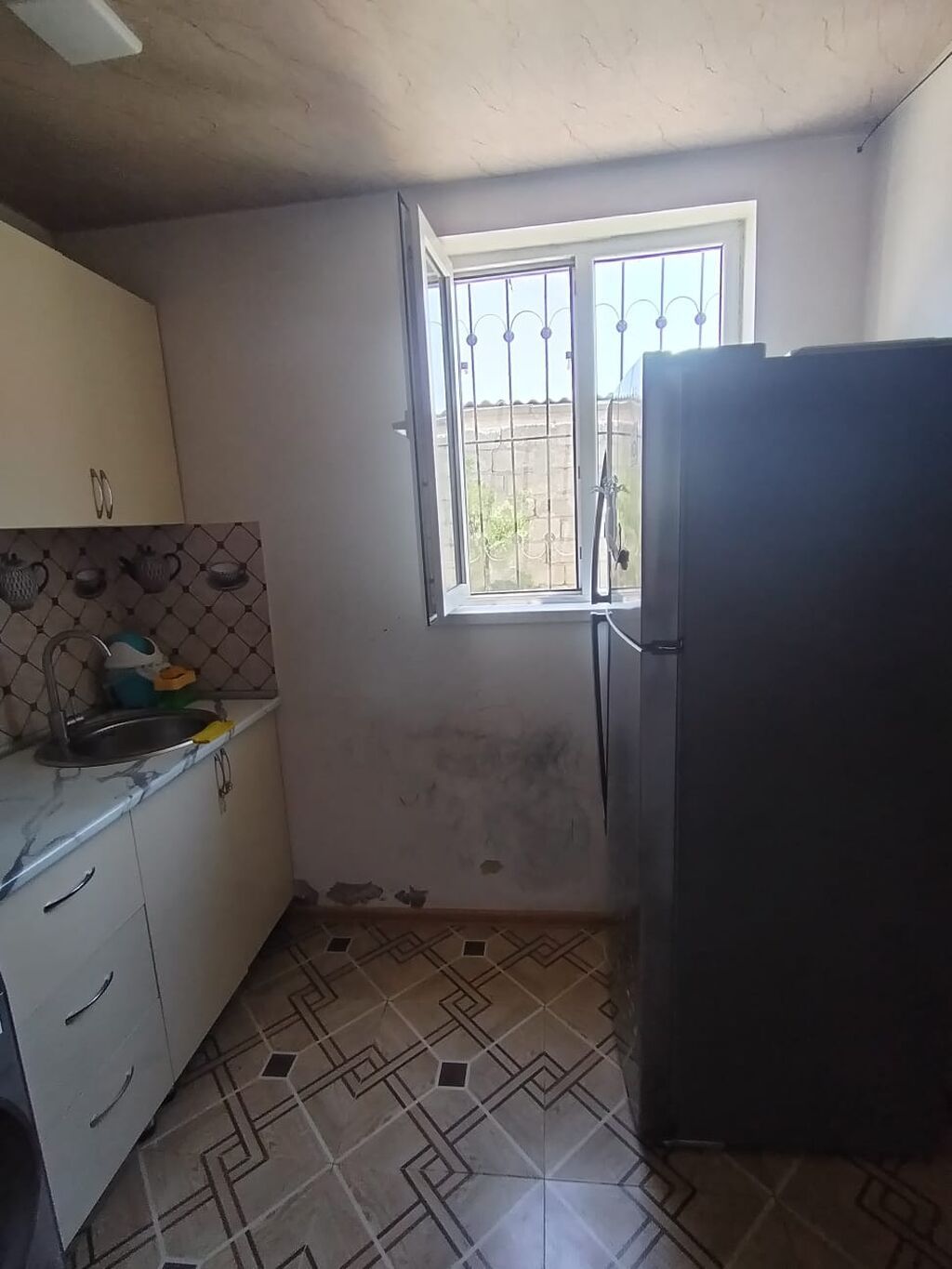 Satılır: həyət evi Zabratda Təcili Həyət Evi TƏCİLİ SATILIR!