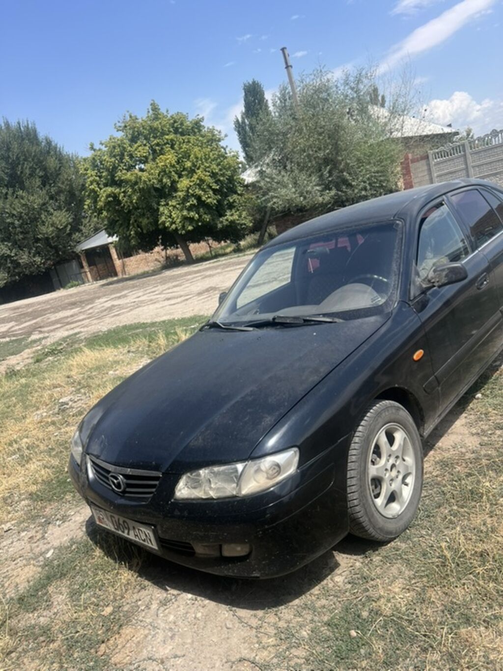 Mazda 626: 2000 г., 2 л, Механика, Бензин, Седан: фото 2