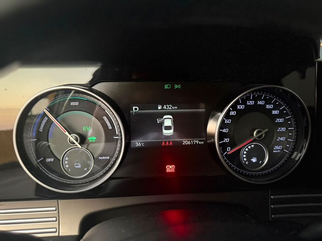 Hyundai Grandeur: 2020 г., 2.4 л, Автомат, Гибрид, Седан: фото 4
