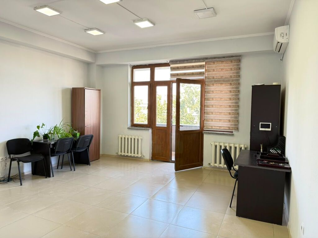 Аренда офисов, 150 м², В бизнес центре, С отдельной кухней, С отдельным сан узлом