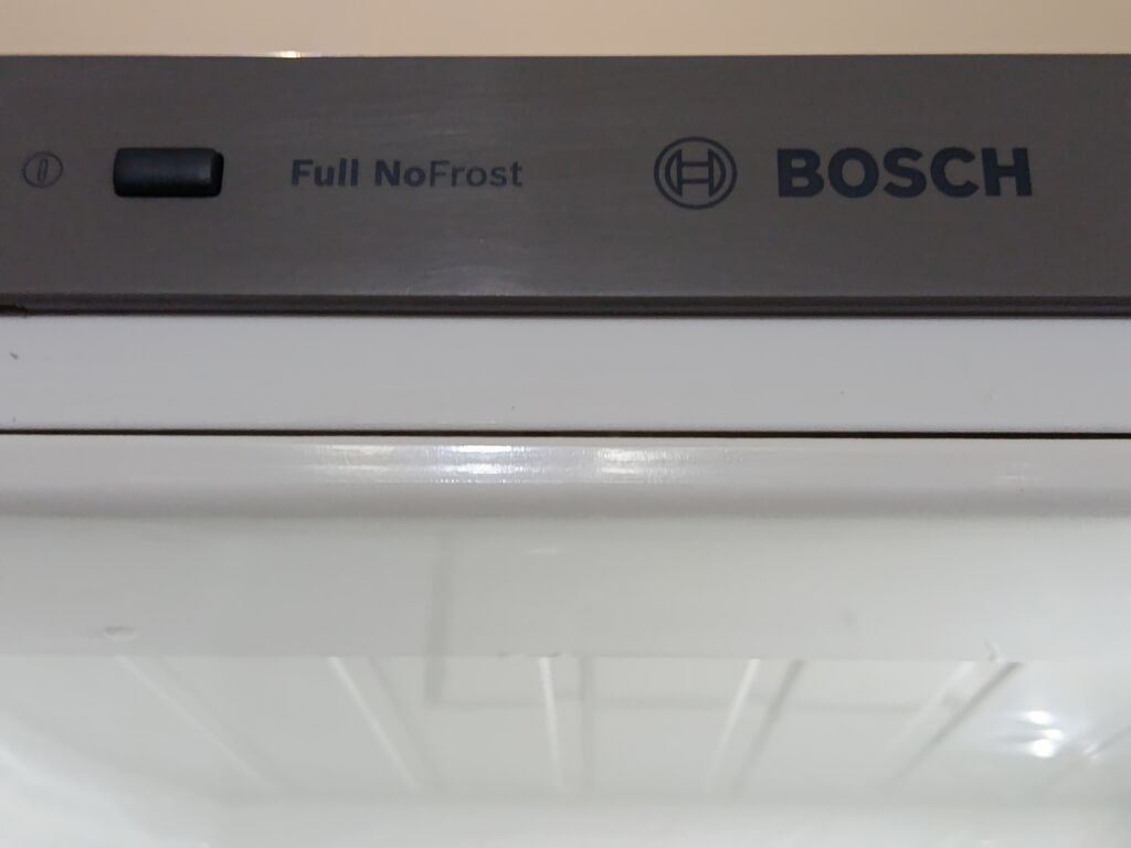 Холодильник Bosch, Б/у, Двухкамерный, Total no frost, 60 * 200 * 60: фото 4