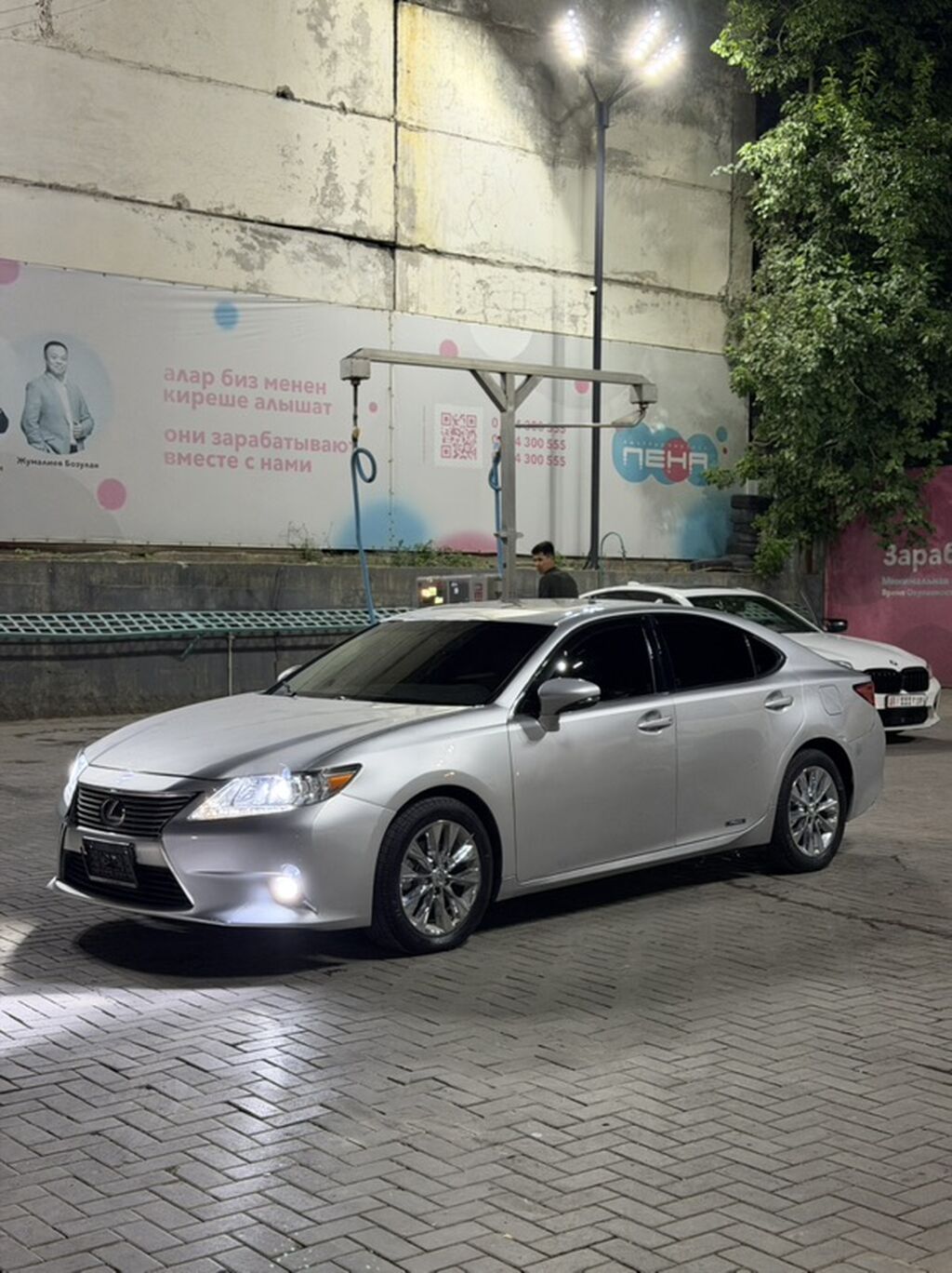 Lexus ES: 2013 г., 2.5 л, Автомат, Гибрид, Седан: фото 2