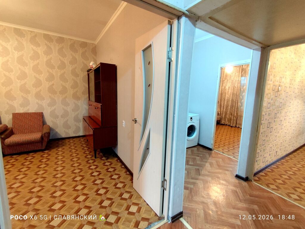 3 комнаты, 69 м², 105 серия, 1 этаж, Старый ремонт: фото 6