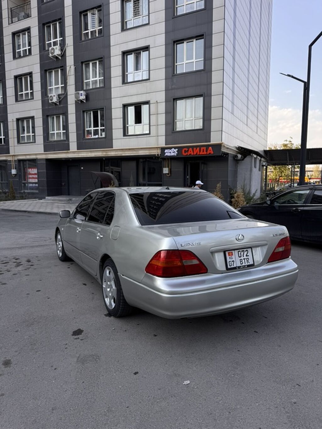 Lexus LS: 2002 г., 4.3 л, Автомат, Бензин, Седан: фото 4
