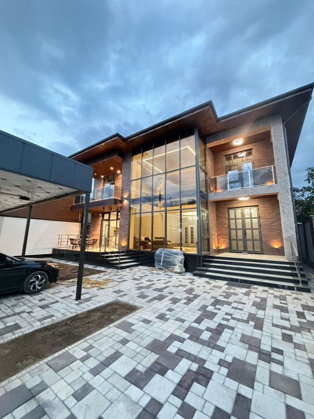 ЭКСКЛЮЗИВНЫЙ ДОМ ПРЕМИУМ-КЛАССА — 300 м² КОМФОРТА И УЮТА Просторный: фото 6