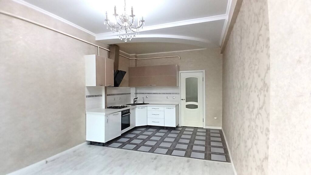 3 комнаты, 100 м², Золотой квадрат Элитка, 2 этаж, Евроремонт: фото 5
