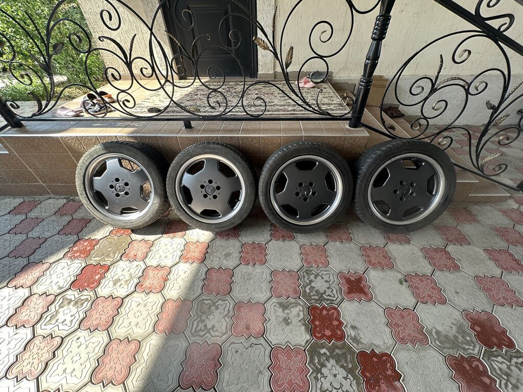 Колеса в сборе 235 / 45 / R 17, Лето, Б/у, Комплект, Легковые, Литые, отверстий - 5: фото 3