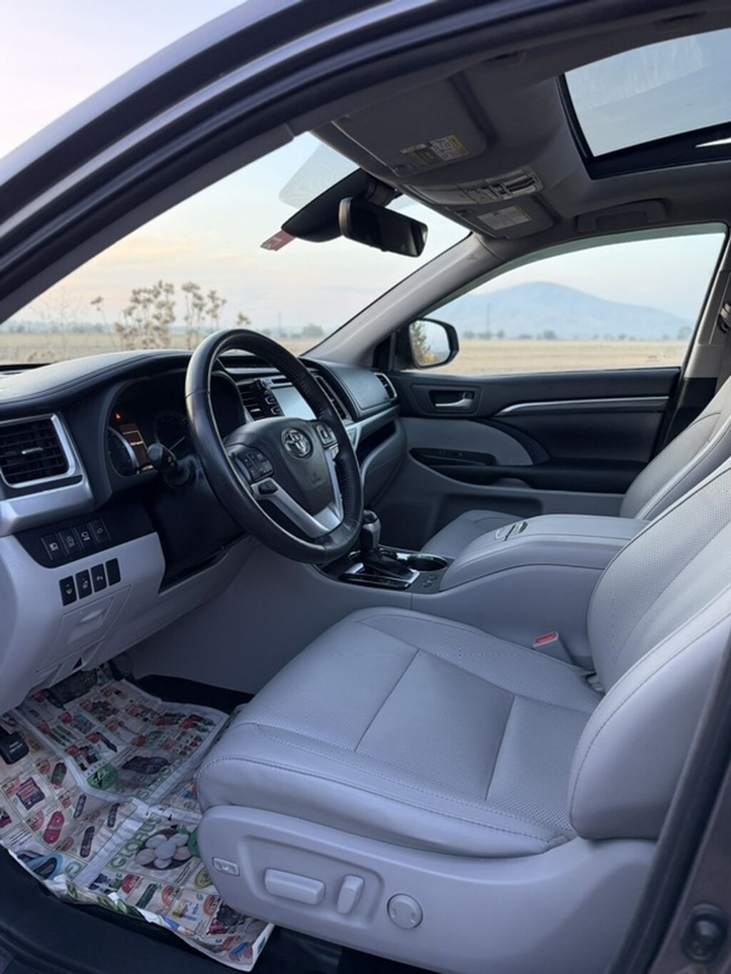 Toyota Highlander: 2018 г., 3.5 л, Автомат, Бензин, Кроссовер: фото 7