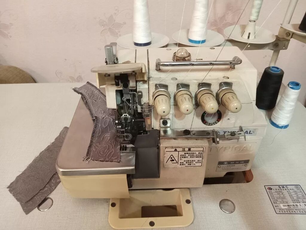 Продаю оверлок 5 нитка.Одни руки.Не цех.Отличное: 17000 KGS ᐈ Требуется ...