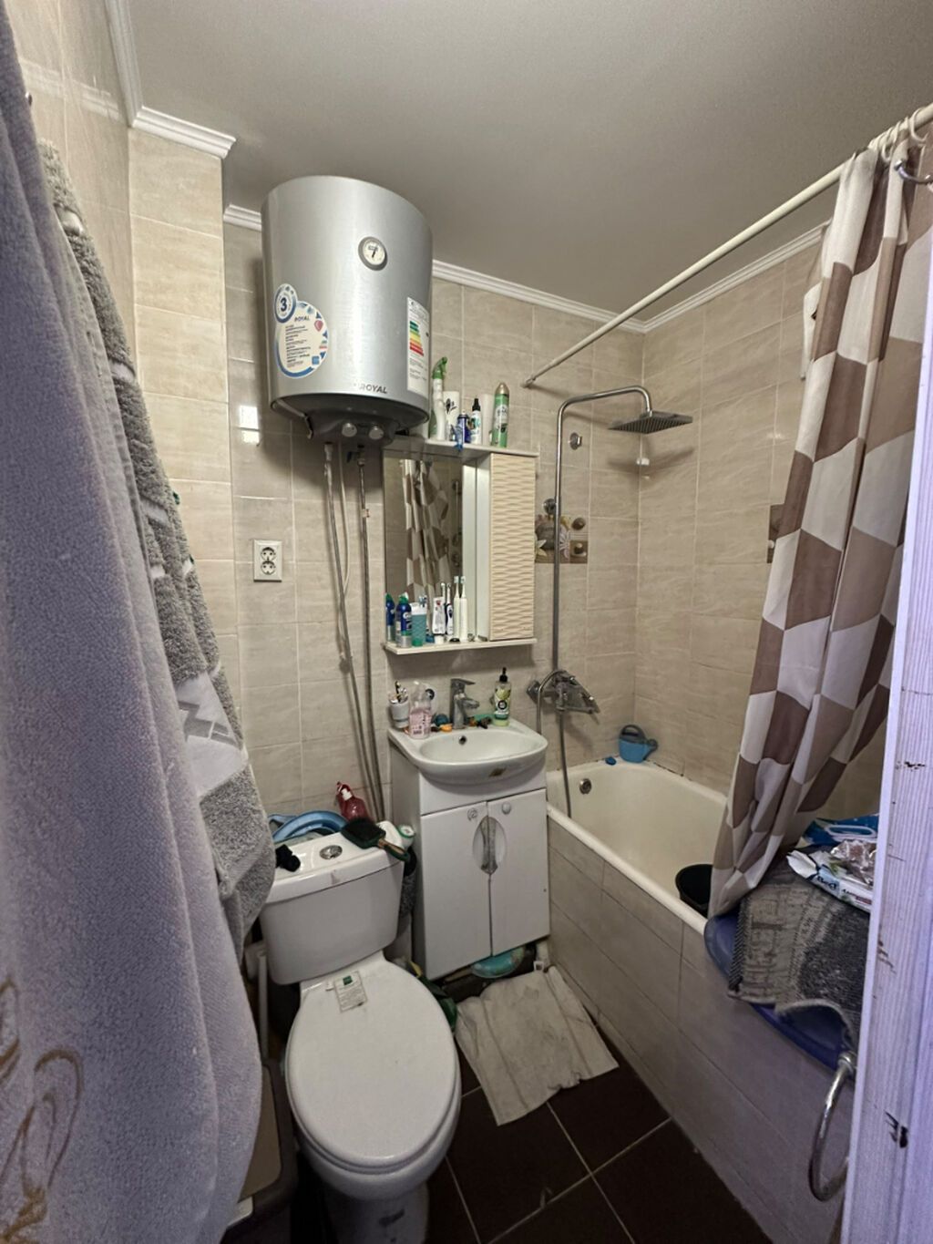 3 комнаты, 55 м², 10 мкр 104 серия, 4 этаж, Косметический ремонт: фото 5