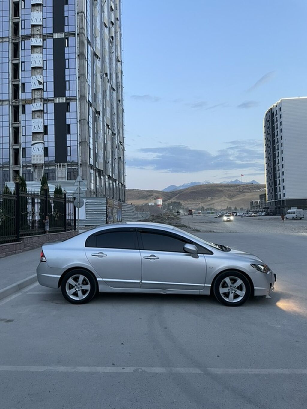Honda Civic: 2008 г., 1.8 л, Автомат, Бензин, Седан: фото 2