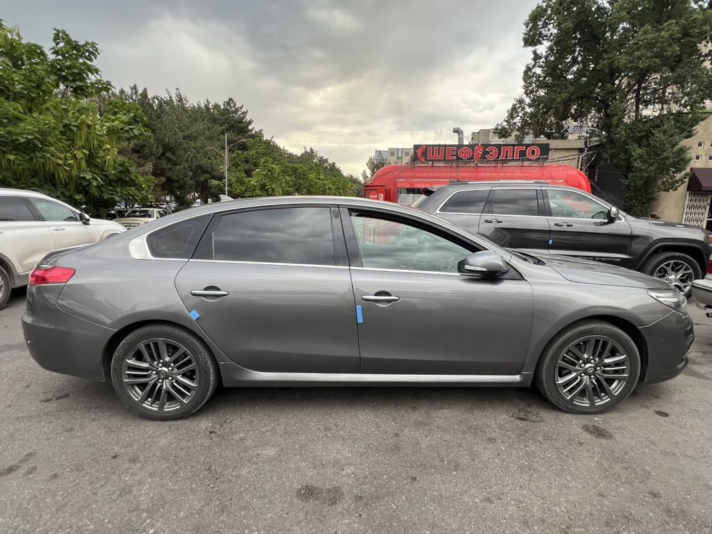 Renault SM6: 2019 г., 2 л, Вариатор, Газ, Седан: фото 2