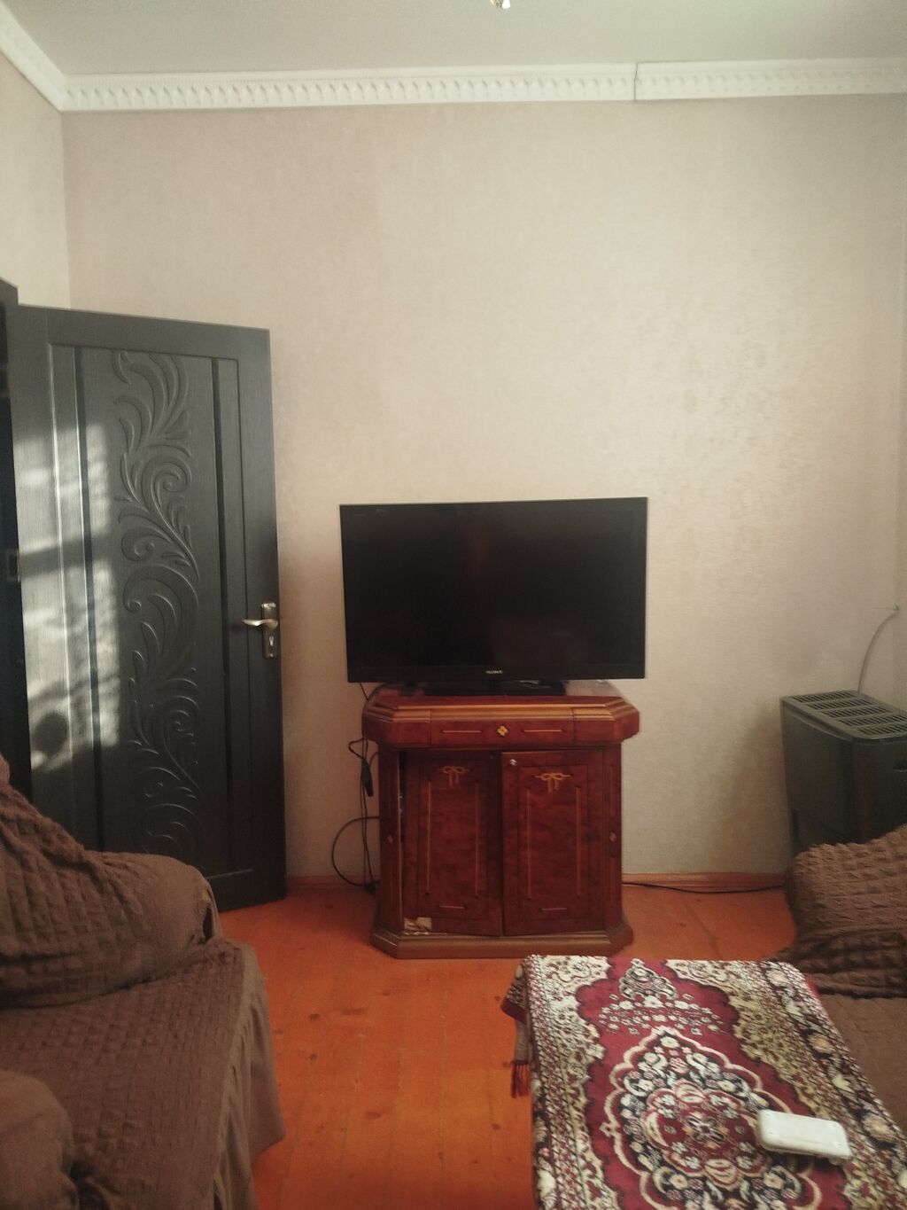 4 otaqlı, 104 kv. m, Kredit yoxdur, Orta təmir