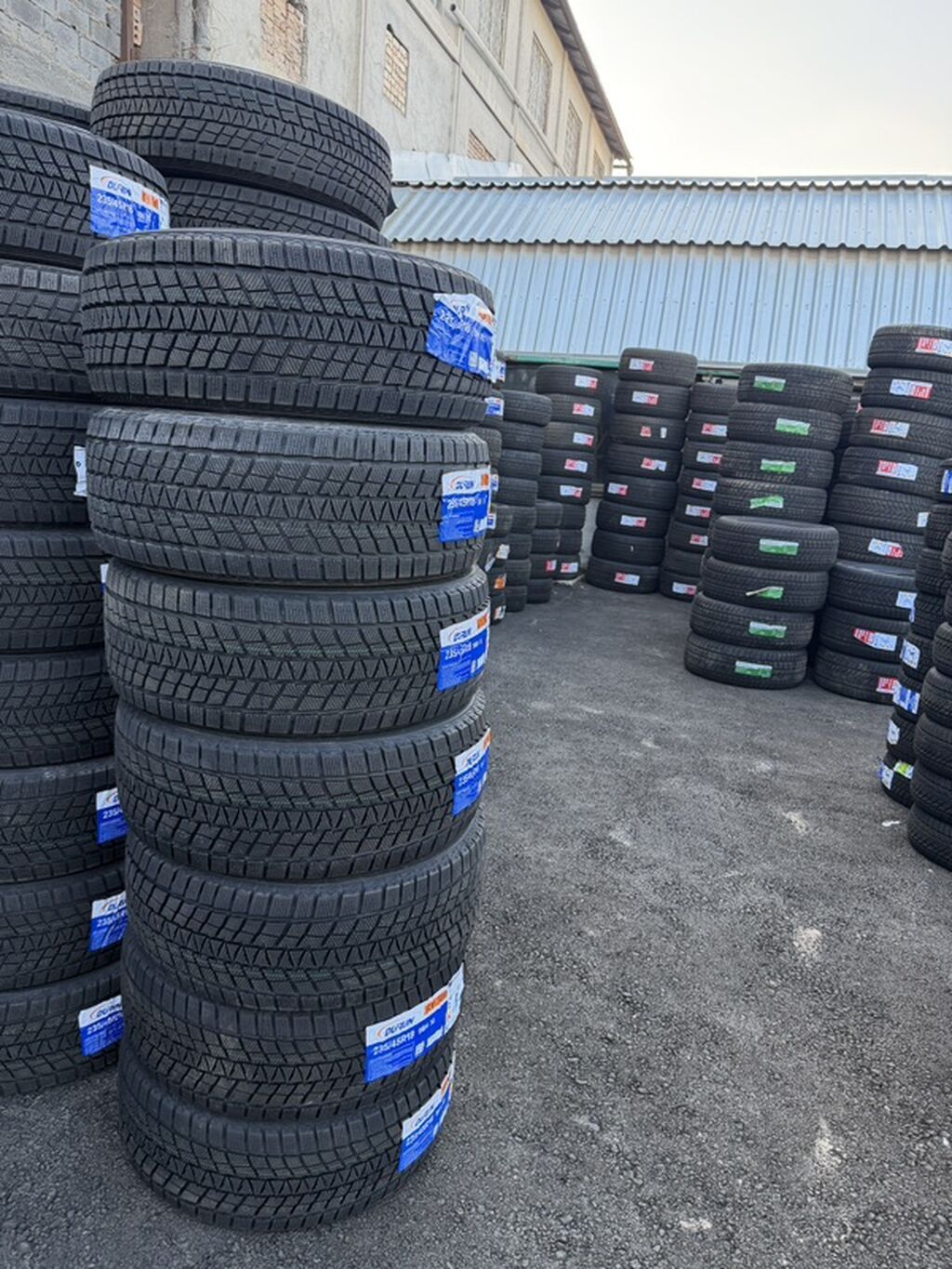 Продам новые зимние шины 235/45 R18 Kenda: фото 2