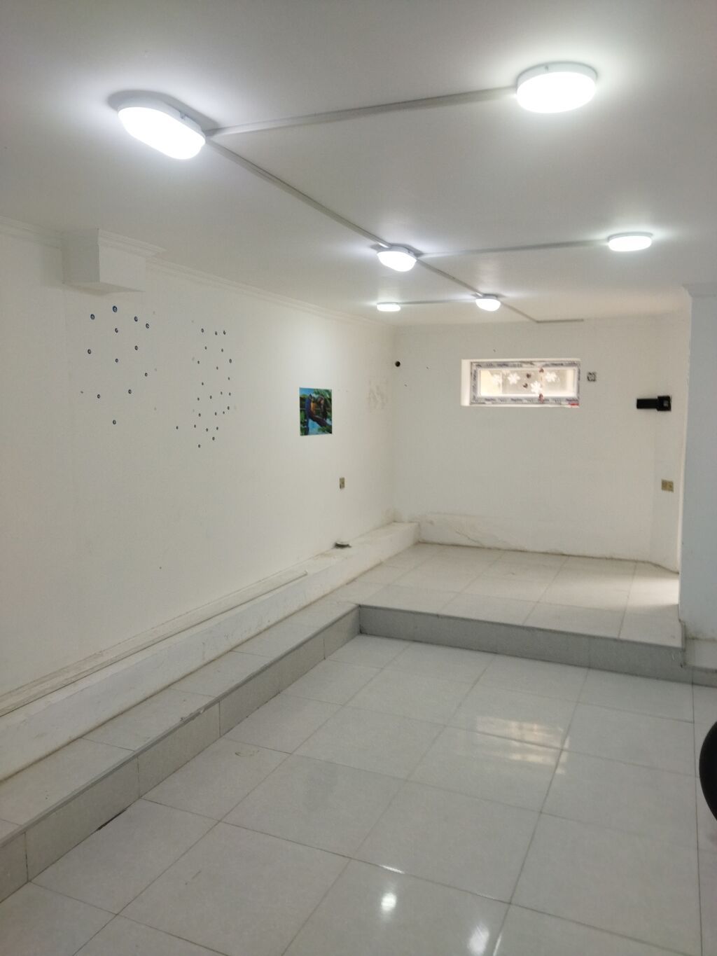 Dərzi, gözəllik salonu, ofis,bərbər, tədris mərkəzi, məişət texnikası