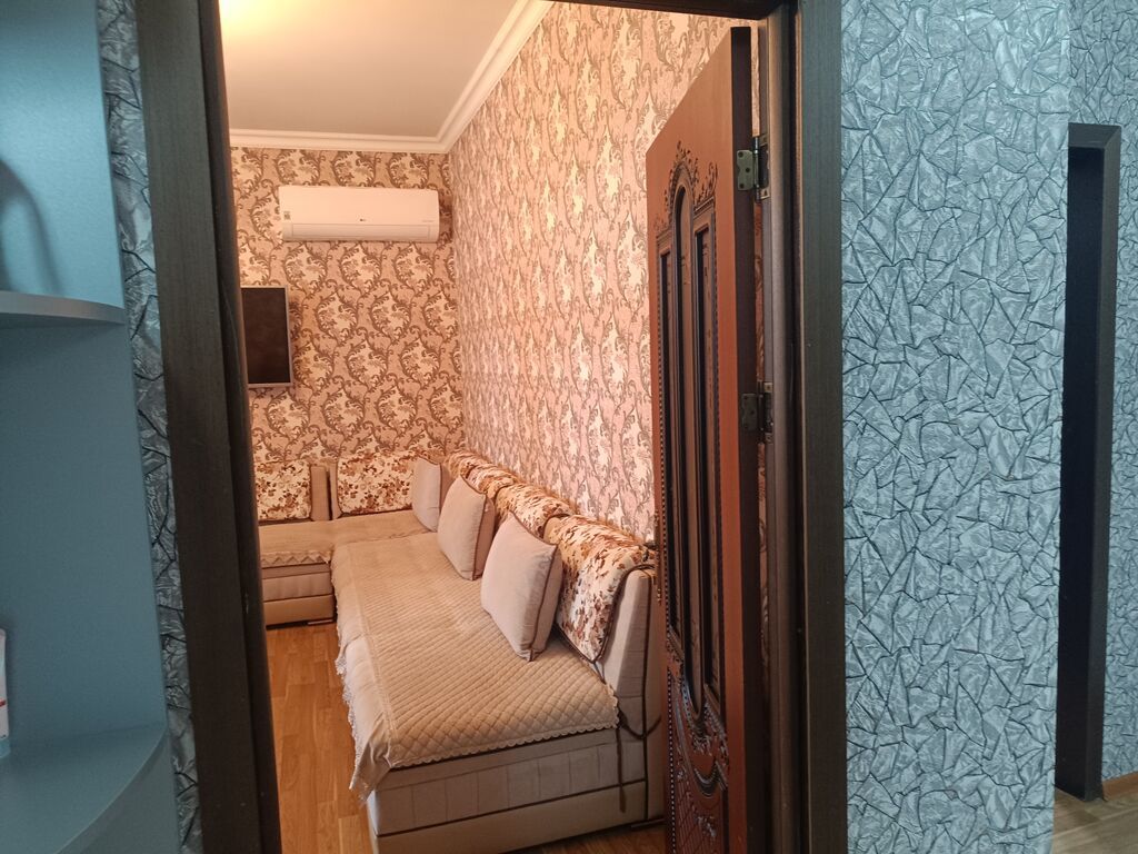 3 otaqlı, 110 kv. m, Kredit yoxdur, Yeni təmirli
