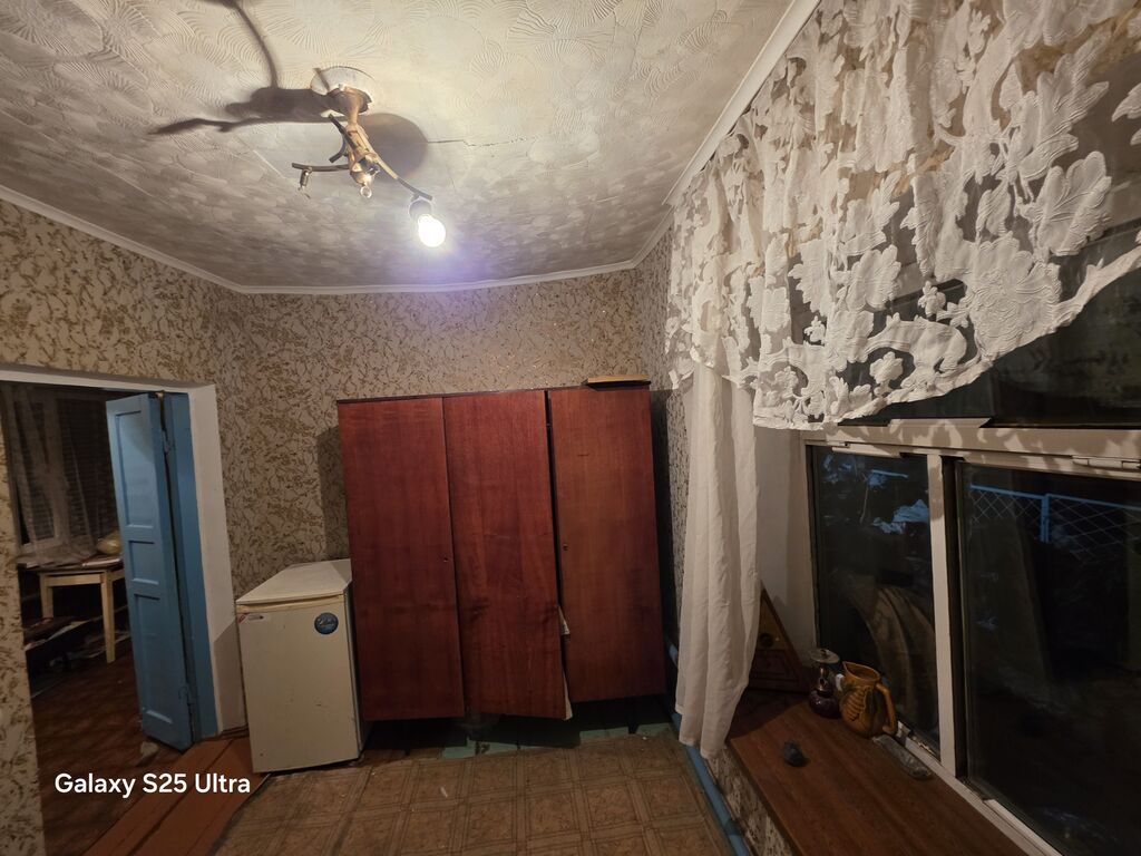 Комната в частном доме район церкви жибек жолу тоголок молдо: фото 2
