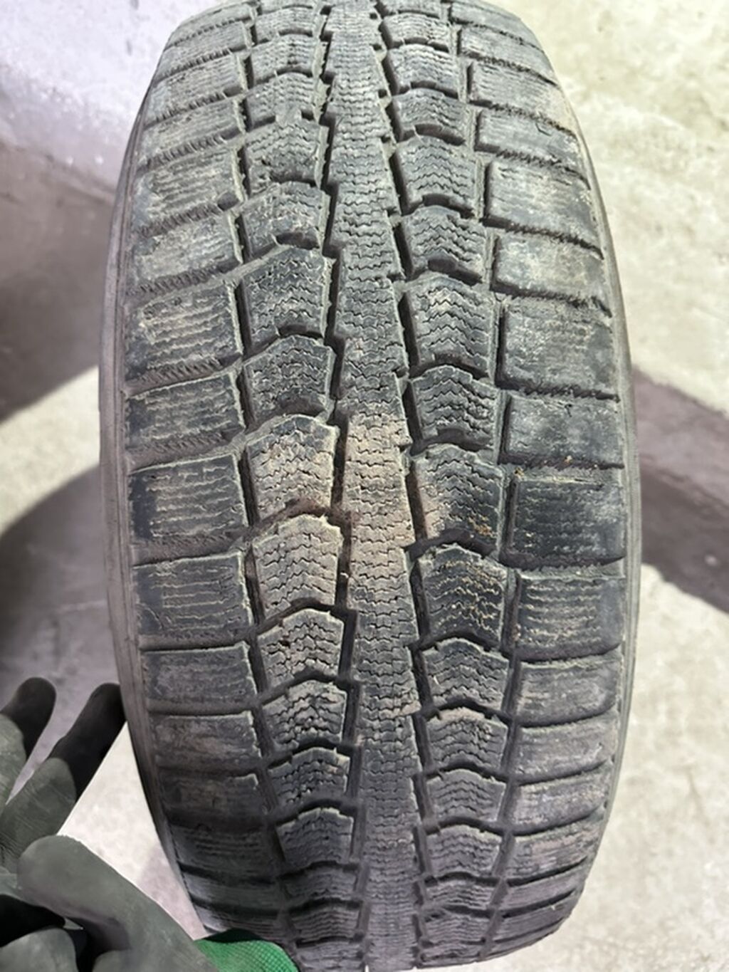 Шины 235 / 60 / R 18, Зима, Б/у, 1 шт, Внедорожные (АТ/МТ), Италия, Pirelli: фото 3