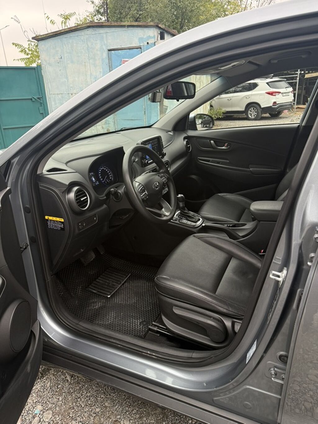 Hyundai Kona: 2017 г., 1.6 л, Автомат, Бензин, Кроссовер: фото 8