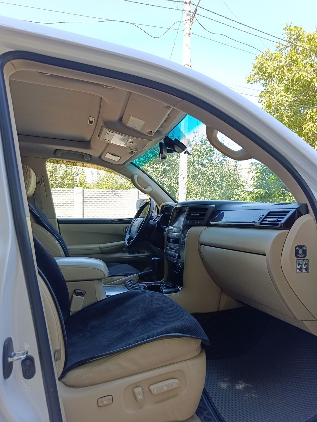 Lexus LX: 2010 г., 5.7 л, Автомат, Бензин, Внедорожник: фото 7