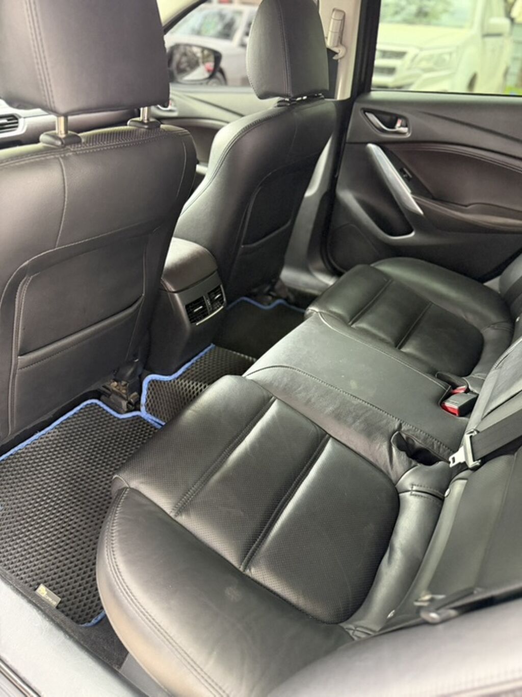 Mazda 6: 2013 г., 2.5 л, Автомат, Бензин, Седан: фото 8