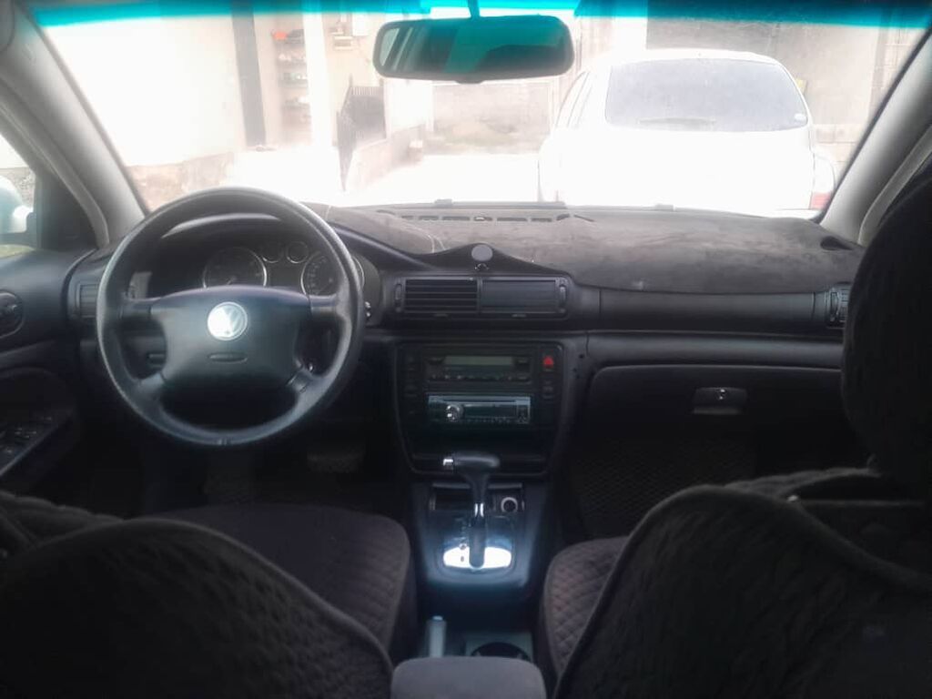 Volkswagen Passat: 2003 г., 2 л, Автомат, Бензин, Седан: фото 3