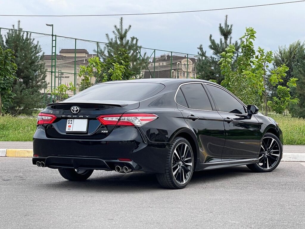 Toyota Camry: 2018 г., 2.5 л, Бензин, Седан: фото 6