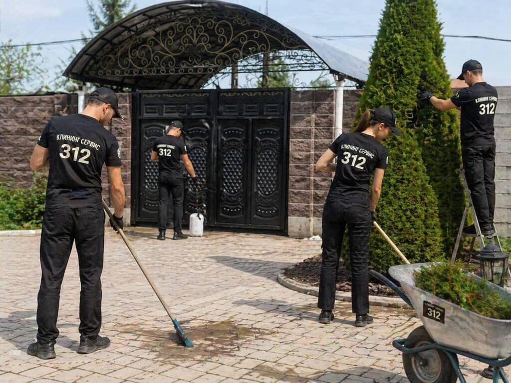 Уборка территории, Уборка двора и сада: фото 8