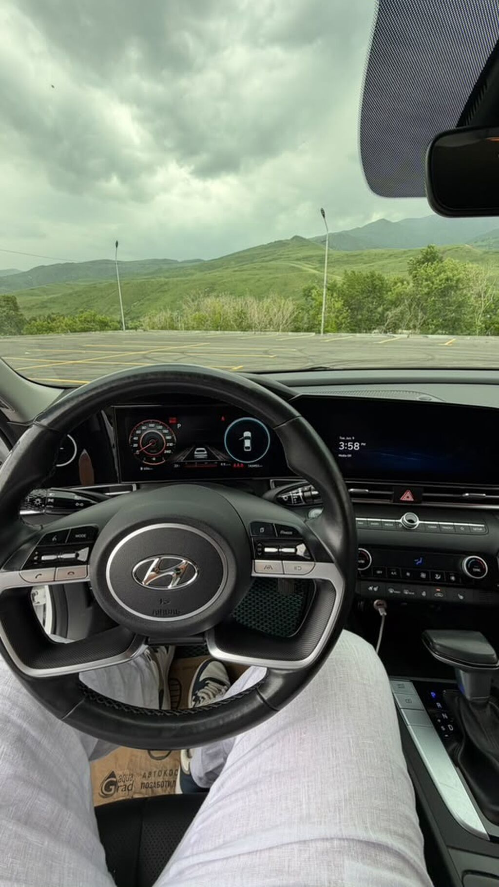 Hyundai Elantra: 2020 г., 1.6 л, Автомат, Бензин, Седан: фото 3