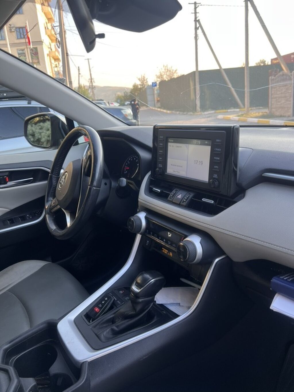 Toyota RAV4: 2019 г., 2.5 л, Автомат, Бензин, Кроссовер: фото 7
