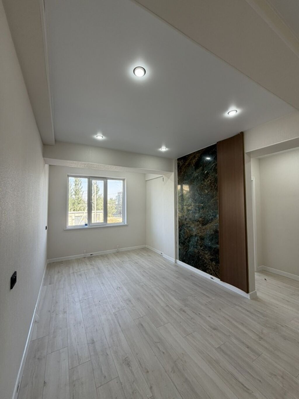 1 комната, 31 м², Кудайберген авторынок Индивидуалка, 2 этаж, Свежий ремонт: фото 1