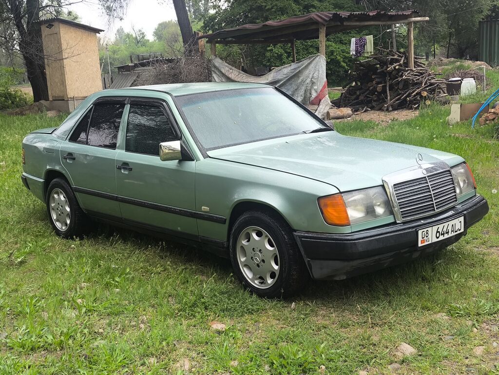 Mercedes-Benz W124: 1987 г., 3 л, Механика, Дизель, Седан: фото 3