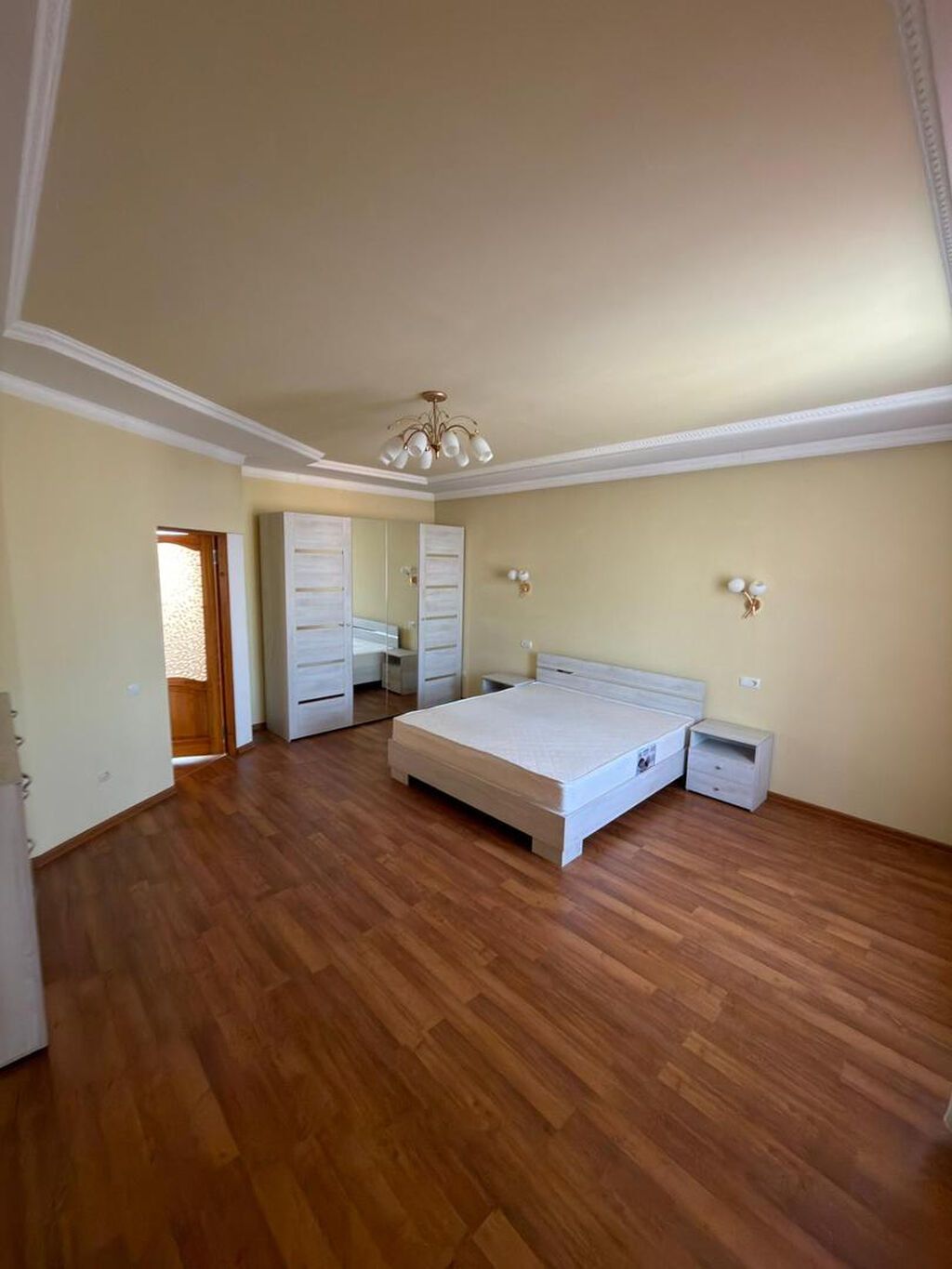 350 м², 6 комнат, Ынтымак ж/м, Без подселения: фото 8