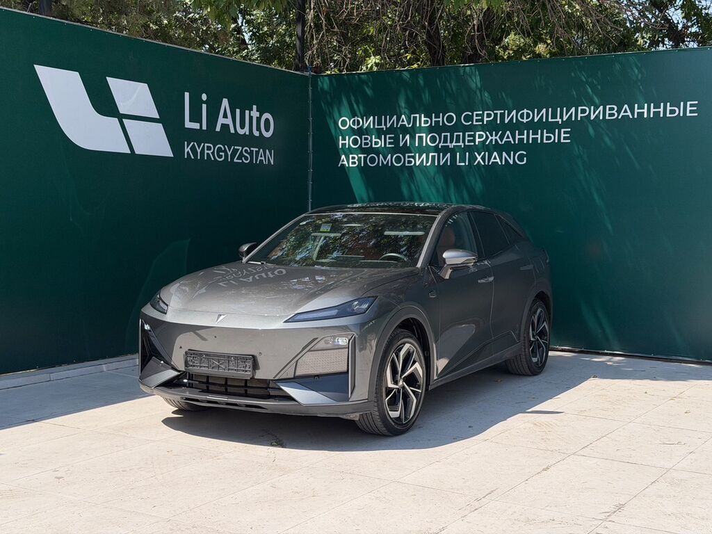 Changan : 2025 г., 1.5 л, Автомат, Электромобиль, Кроссовер: фото 2