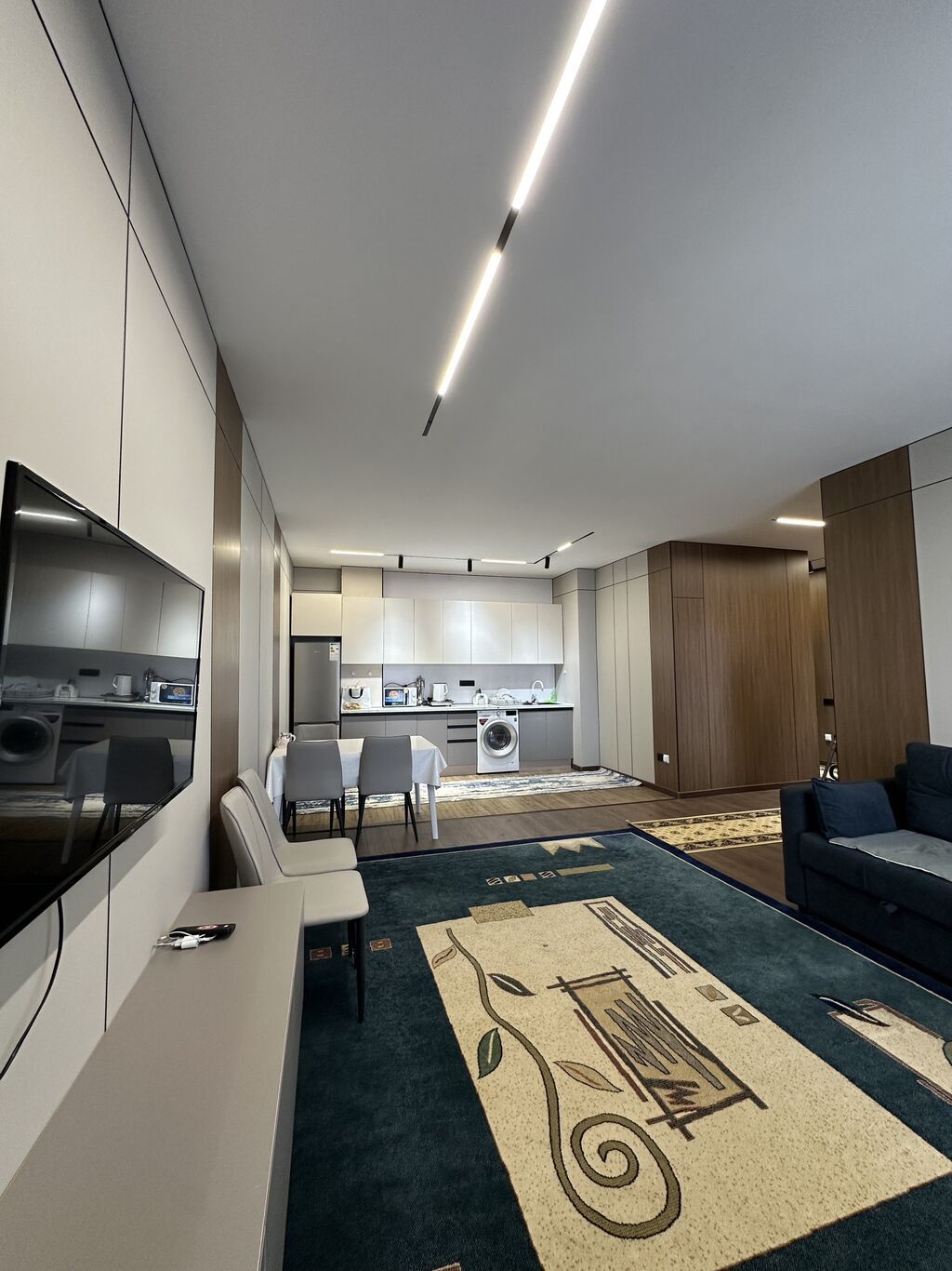 2 комнаты, 63 м², Индивидуалка, 3 этаж, Дизайнерский ремонт: фото 5