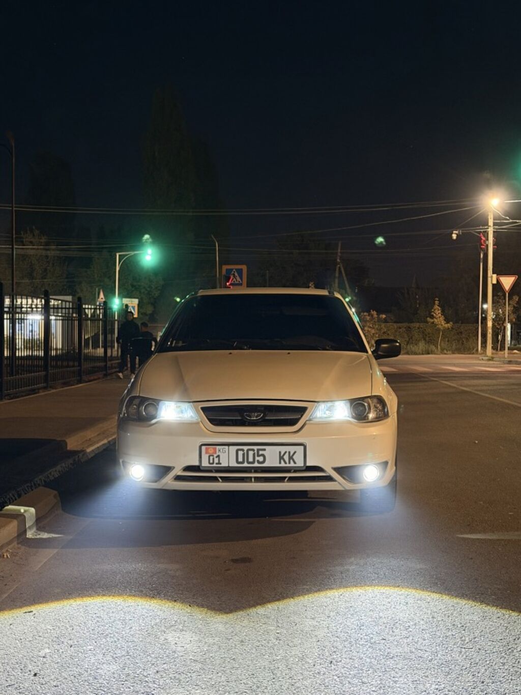 Daewoo Nexia: 2013 г., 1.5 л, Механика, Бензин, Седан: фото 2