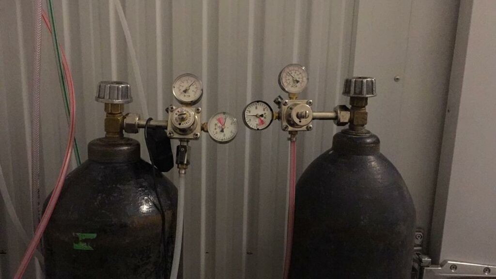 Реализуем углекислоту co2 в баллонах. для установок разливного пива: фото 2