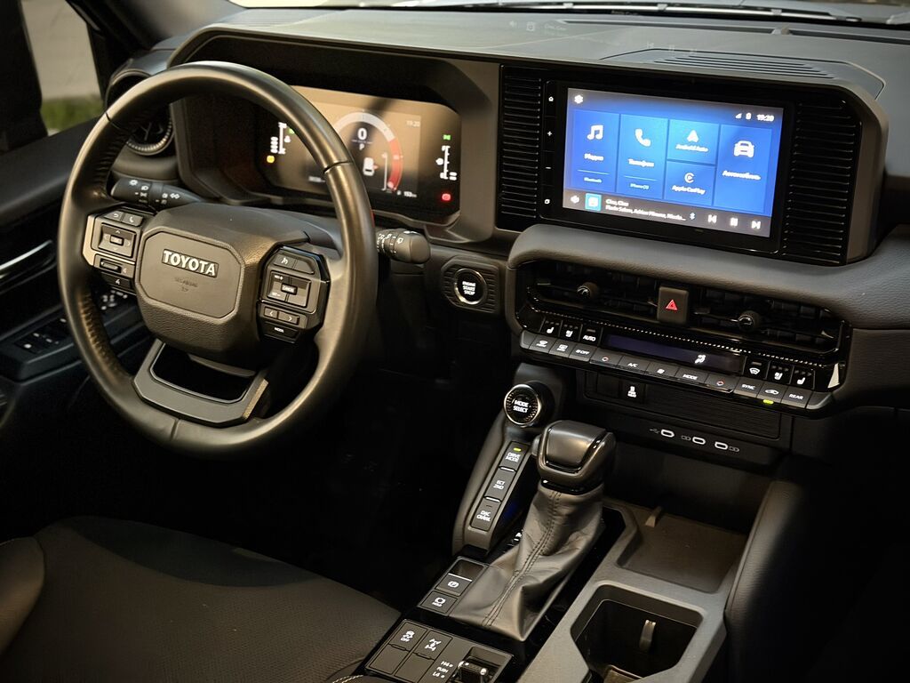 Toyota Land Cruiser Prado: 2024 г., 2.7 л, Автомат, Дизель, Внедорожник: фото 4