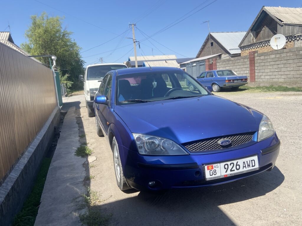 Ford Mondeo: 2001 г., Седан: фото 3