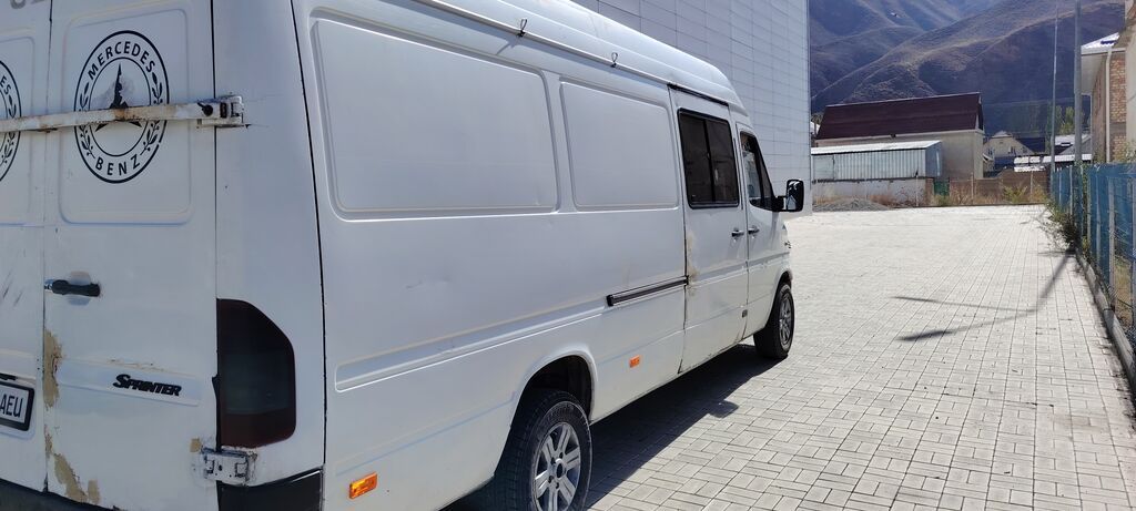 Mercedes-Benz Спринтер: 2005 г., Фургон: фото 1