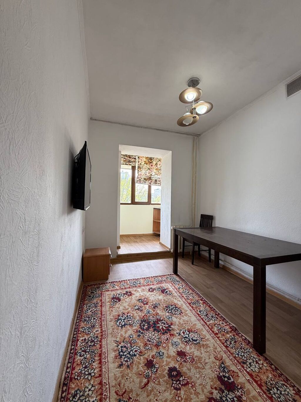 3 комнаты, 73 м², Золотой квадрат Индивидуалка, 5 этаж, Косметический ремонт: фото 5