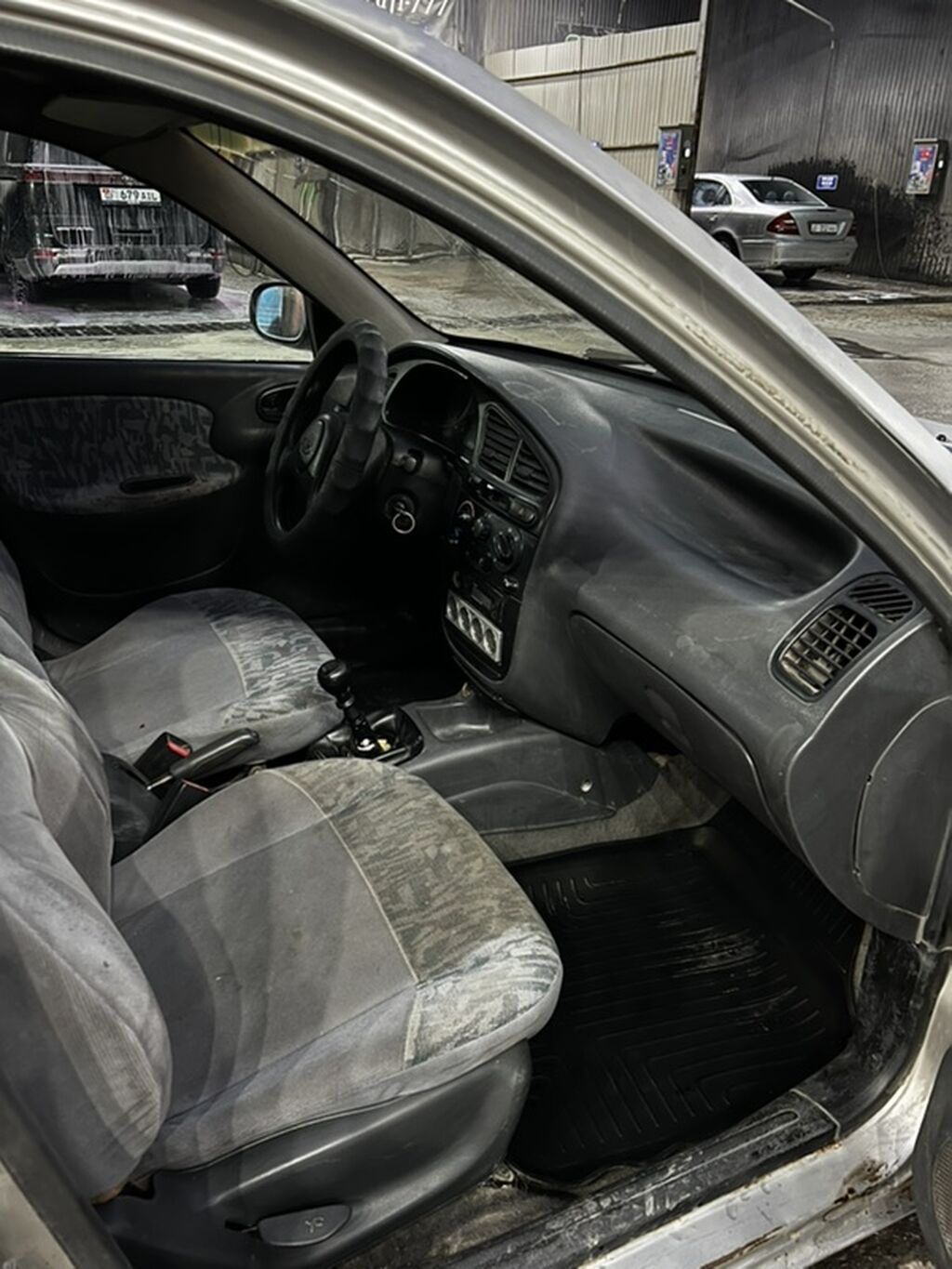 Daewoo Lanos: 1996 г., Механика, Бензин, Седан: фото 7