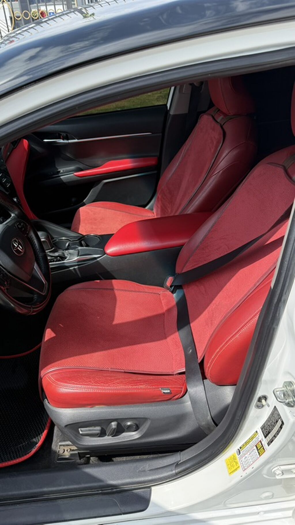 Toyota Camry: 2020 г., 2.5 л, Автомат, Бензин, Седан: фото 8