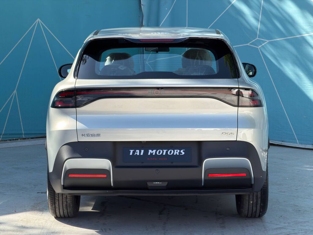 Changan Qiyuan Q05: 2026 г., 1 л, Автомат, Электромобиль, Кроссовер: фото 6
