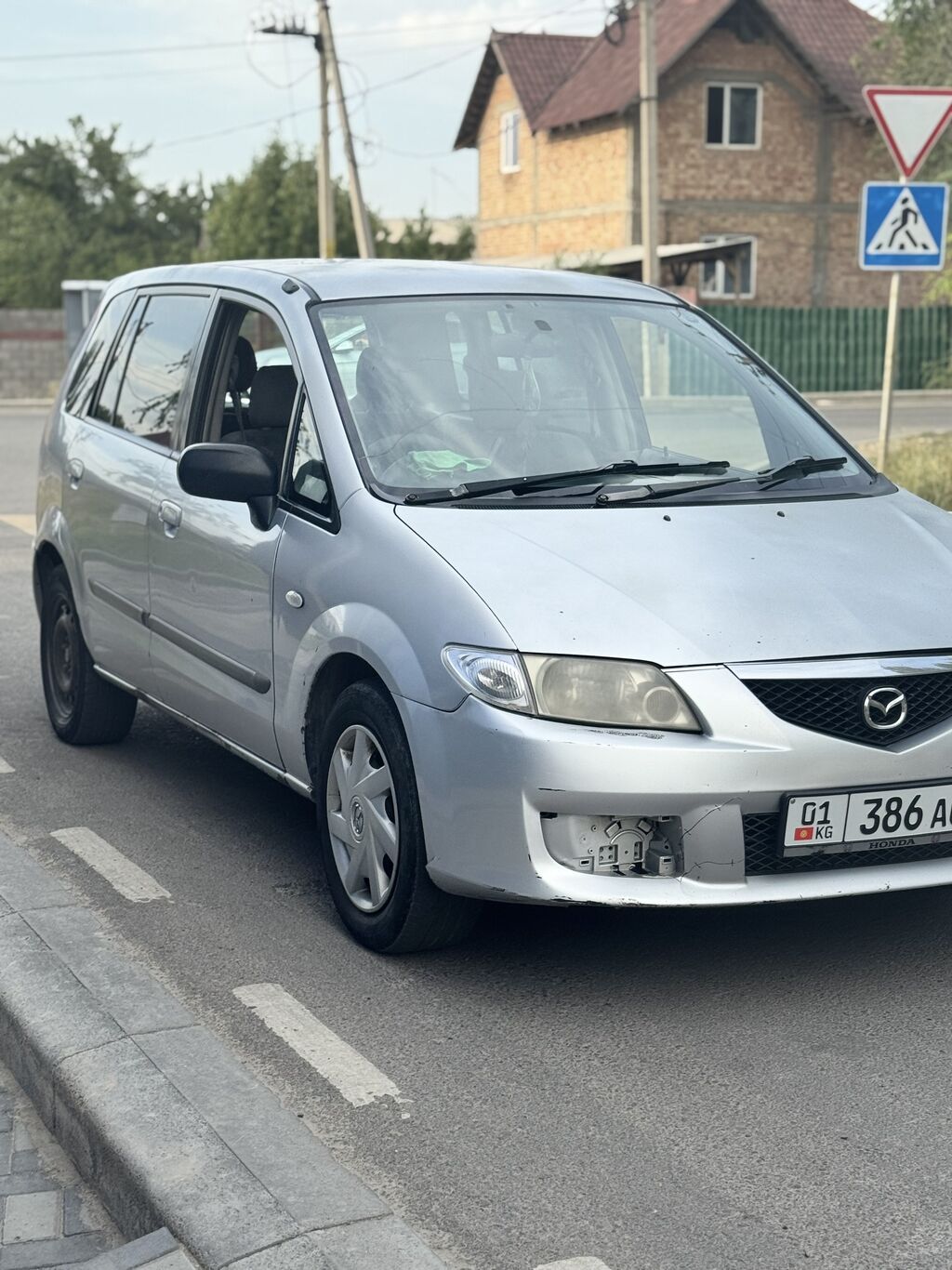 Mazda PREMACY: 2003 г., 1.8 л, Автомат, Бензин, Минивэн: фото 2