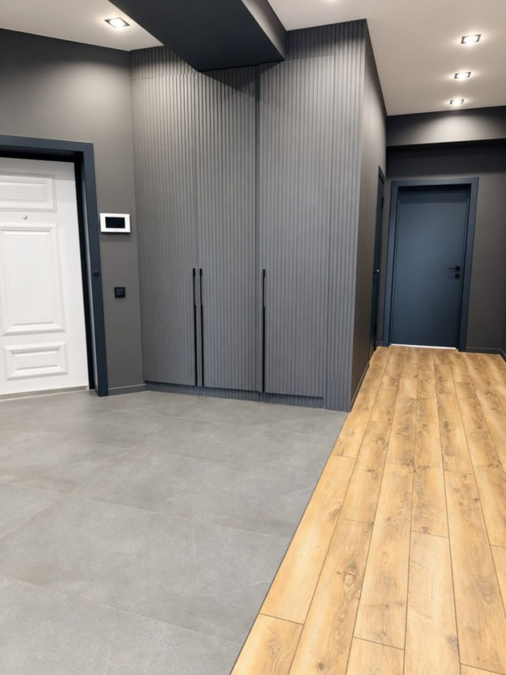 4 комнаты, 180 м², Элитка, 7 этаж, Дизайнерский ремонт: фото 3
