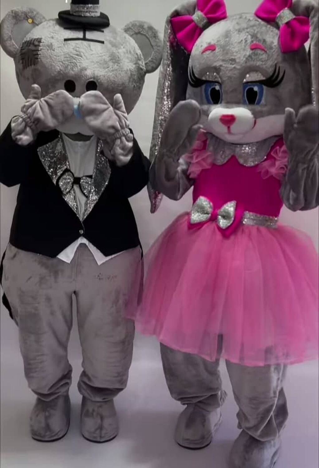 Сдаю на прокат ростовые костюмы Очеровательной: 800 KGS Ростовые куклы ...