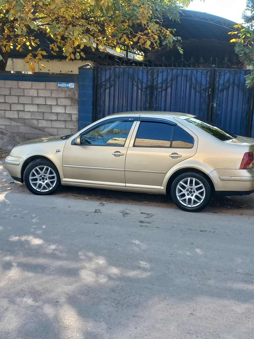 Volkswagen e-Bora: 2002 г., 1.6 л, Автомат, Бензин, Седан: фото 7